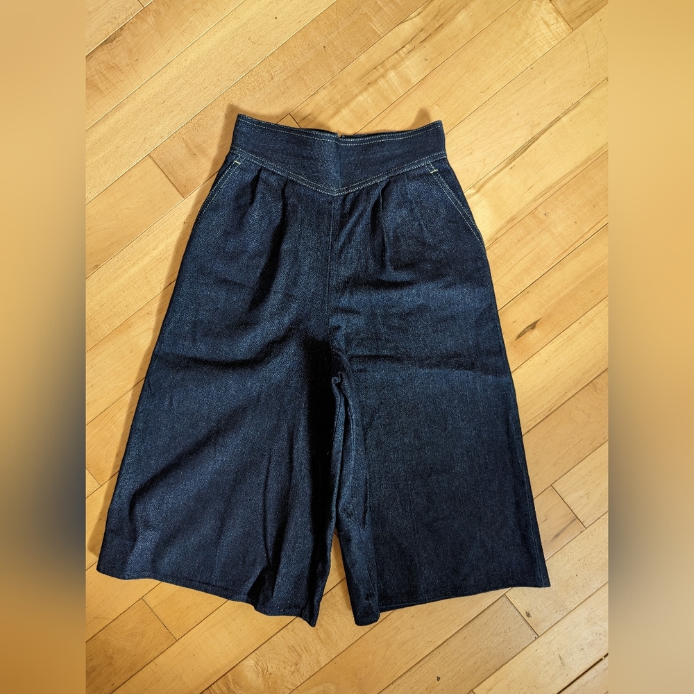 Vintage Wide Leg Denim Shorts